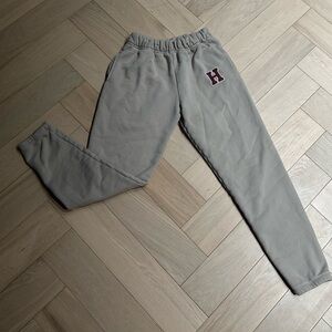 House iD Set of Sweats